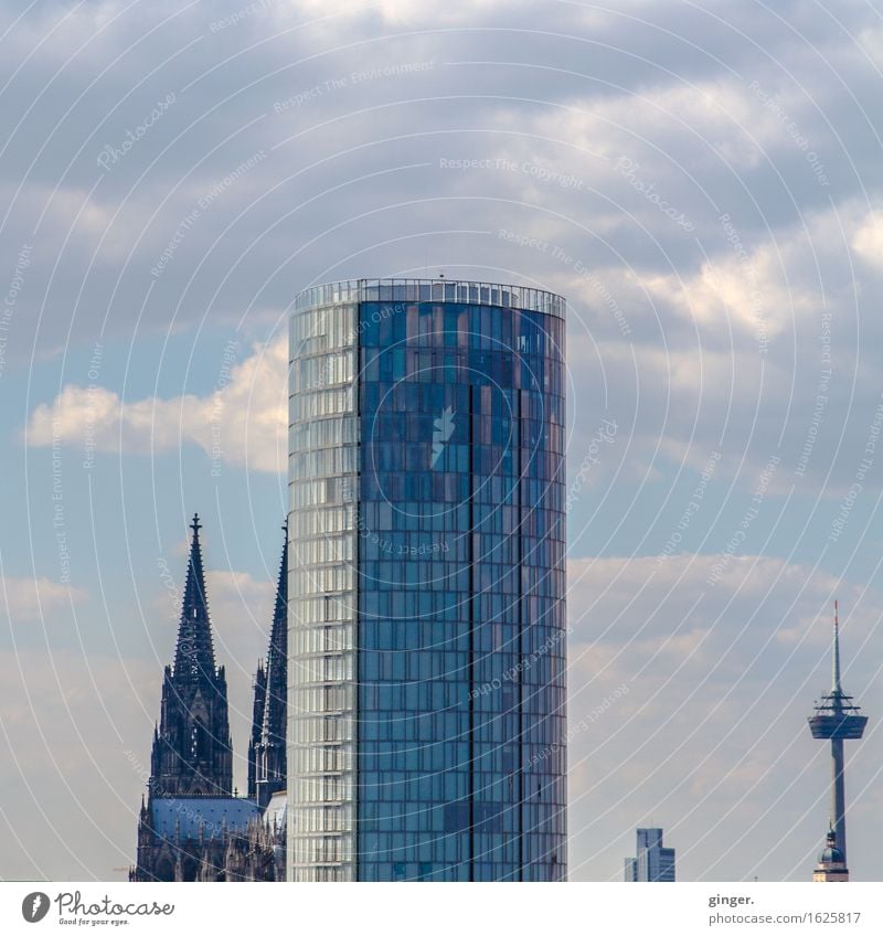 Köln UT | Kalk | Kölner Spitzen Köln-Deutz Stadt Stadtzentrum Skyline Haus Hochhaus Kirche Dom Turm Bauwerk Gebäude Architektur Fassade Fenster Sehenswürdigkeit