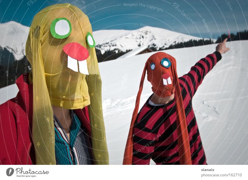 da...! Schnee Berge u. Gebirge Karneval Ostern Alpen Strumpfhose Maske lustig verrückt Surrealismus Osterhase Hase & Kaninchen Comic Humor zeigen Schweiz