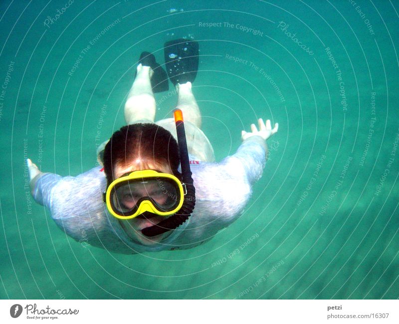 Schnorcheln ist schön Griechenland Meer Tauchgerät Taucherbrille Meeresboden Luftblase Sport Unterwasseraufnahme Schwimmhilfe Sand