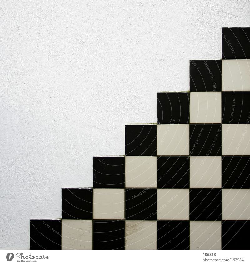 Fotonummer 118896 Treppe Stein Zeichen schwarz weiß Ordnung Mosaik Wand graphisch extrem radikal Hintergrundbild anriss Hälfte diagonal aufsteigen Kurve