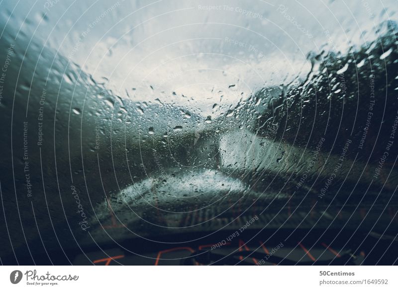 A rainy day Ausflug Wind Sturm Regen Gewitter Berge u. Gebirge Verkehrsmittel Verkehrswege Autofahren Straße Ferien & Urlaub & Reisen Abenteuer entdecken