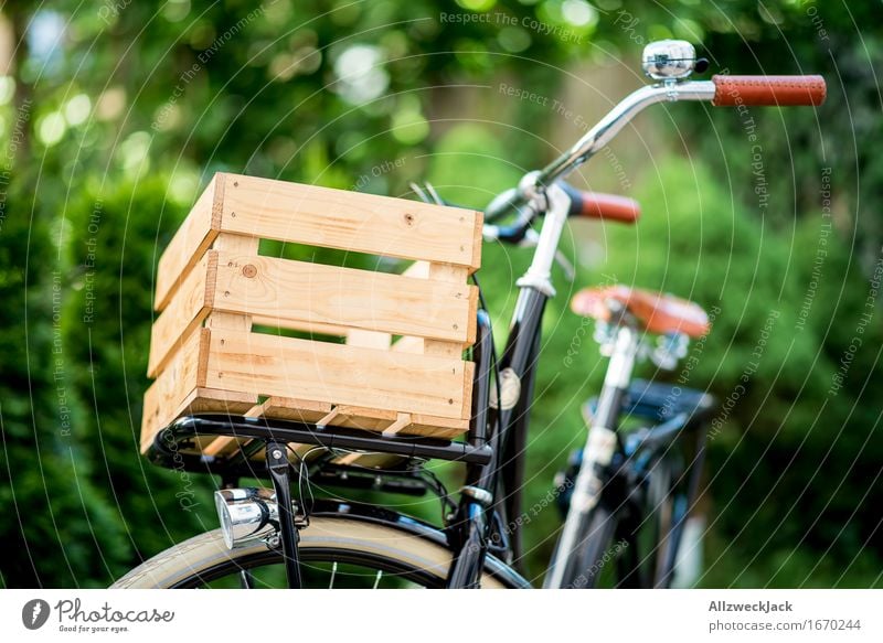 Hollandrad-Porn 8 Fahrradfahren ästhetisch authentisch trendy retro schön nachhaltig Nostalgie Güterverkehr & Logistik Lastenfahrrad Holzkiste Farbfoto