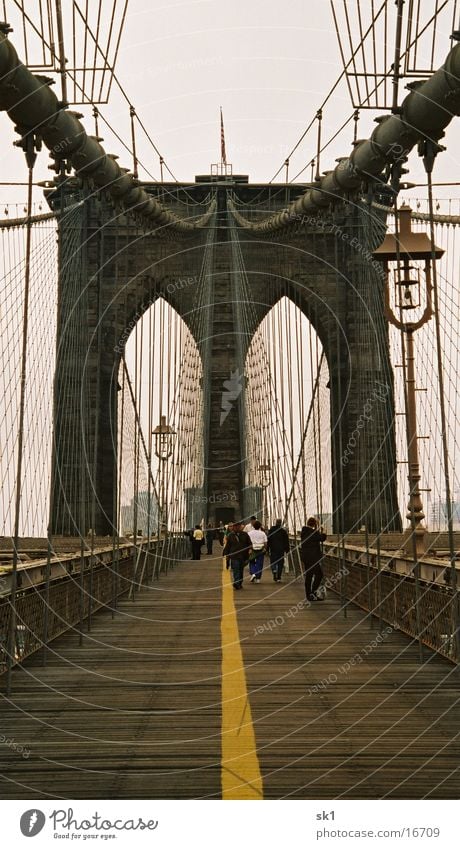 Brooklyn Bridge NY New York City Symmetrie Brücke Wege & Pfade