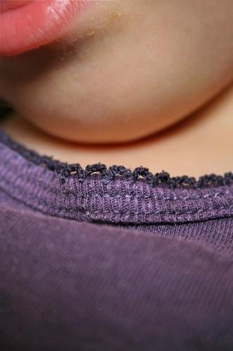 Sound Asleep Farbfoto Innenaufnahme Detailaufnahme Textfreiraum unten geschlossene Augen Mensch feminin Kleinkind Mädchen Haut Lippen 1 Pullover Stoff schlafen