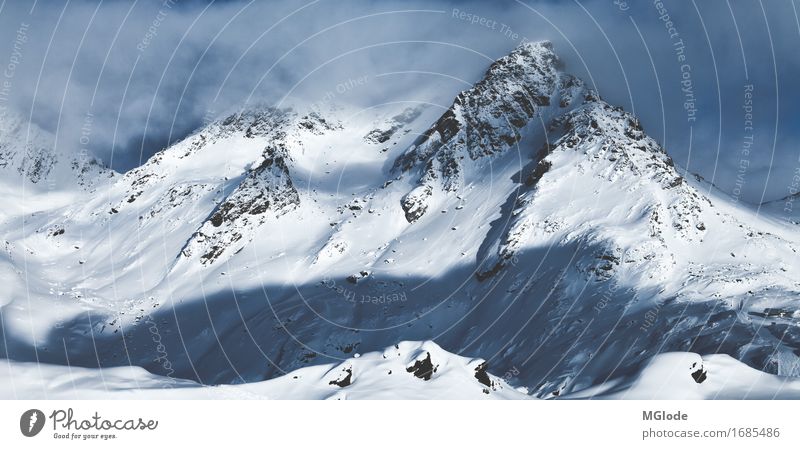 peaceful giant Abenteuer Freiheit Winter Winterurlaub Berge u. Gebirge Skier Snowboard Skipiste Natur Landschaft Urelemente Wind Eis Frost Schnee Alpen