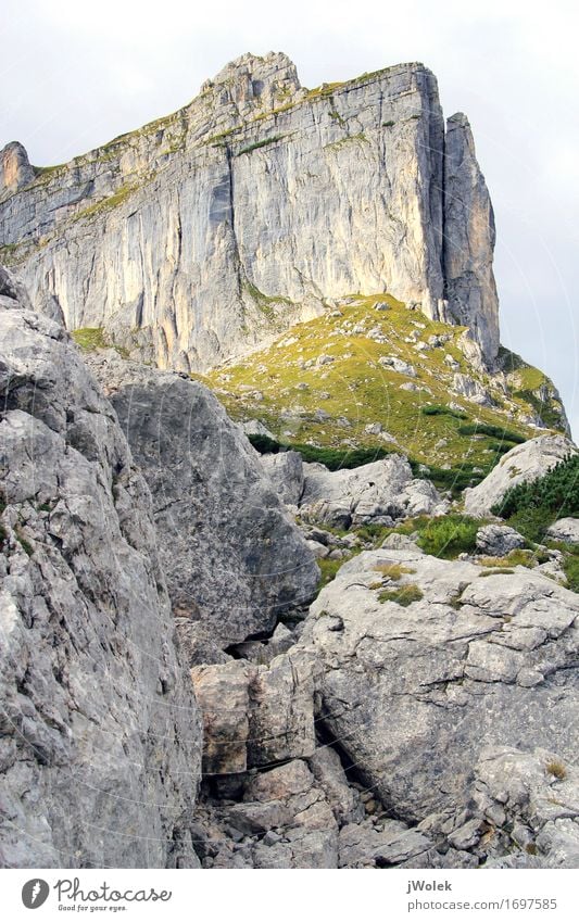Blick auf einen Bergkette in den Österreichische Alpen (Rofan) Freude Fitness Erholung Ferien & Urlaub & Reisen Abenteuer Freiheit Sommer Berge u. Gebirge