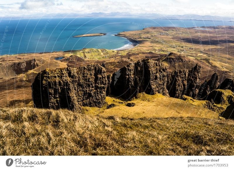 Isle Of Skye Küste mit Felsen Umwelt Natur Landschaft Tier Wasser Himmel Wolken Horizont Frühling Wetter Schönes Wetter Wind Hügel Berge u. Gebirge Wellen