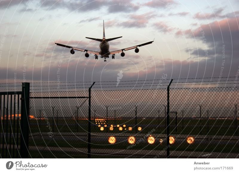 Flughafen Abflug Anzeigetafel Ein Lizenzfreies Stock Foto Von Photocase