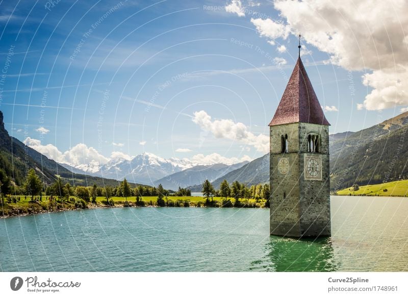 The flooded village Landschaft Urelemente Wasser Himmel Wolken Sommer Schönes Wetter Wiese Feld Wald Hügel Felsen Alpen Berge u. Gebirge Gipfel