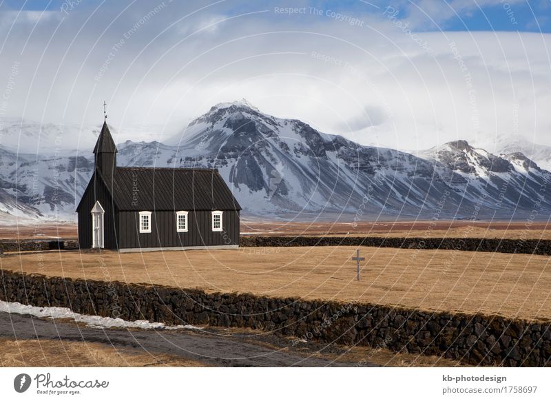 Black church of Budir in Iceland Ferien & Urlaub & Reisen Tourismus Abenteuer Ferne Kirche Gebäude Sehenswürdigkeit Wahrzeichen Religion & Glaube Island