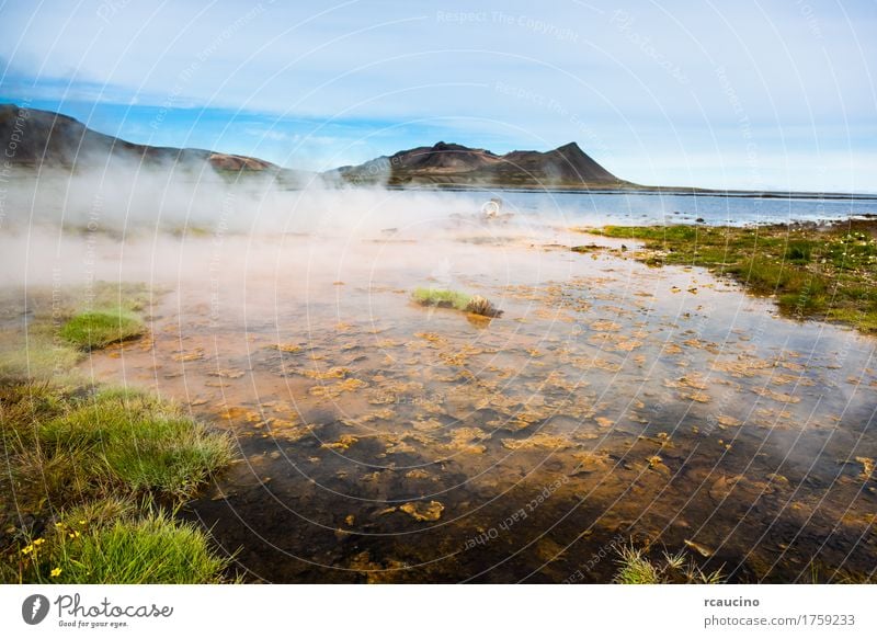 Heiße Quellen neben dem Meer, Snaefellsnes-Halbinsel, Island. Erholung Sommer Landschaft Wärme heiß Energie Atlantik Europa Geothermik geothermische Felder