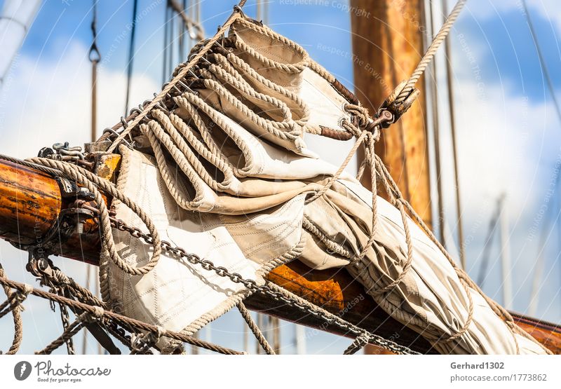 Segel am Vorstag eines historischen Segelschiffes in Kappeln Freizeit & Hobby Ferien & Urlaub & Reisen Tourismus Ausflug Natur Wasser Wind Hafenstadt