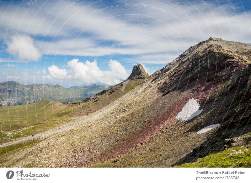 Gebirge Umwelt Natur Landschaft blau rot schwarz weiß Stein Schnee Schweiz Alpen Berge u. Gebirge spitzmeilen Wolken Schatten Geröllfeld Außenaufnahme wandern