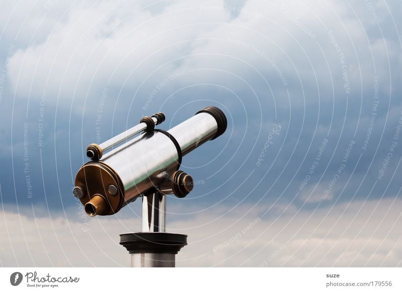 Guckst du Freizeit & Hobby Ferne Freiheit Sightseeing Himmel Wolken Wetter Fernglas Teleskop Metall beobachten glänzend blau Sehnsucht Fernweh Ziel Aussicht