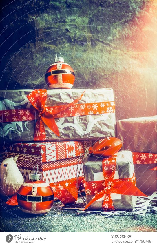 Geschenke für Weihnachten kaufen Stil Design Winter Häusliches Leben Innenarchitektur Dekoration & Verzierung Feste & Feiern Weihnachten & Advent Kugel retro