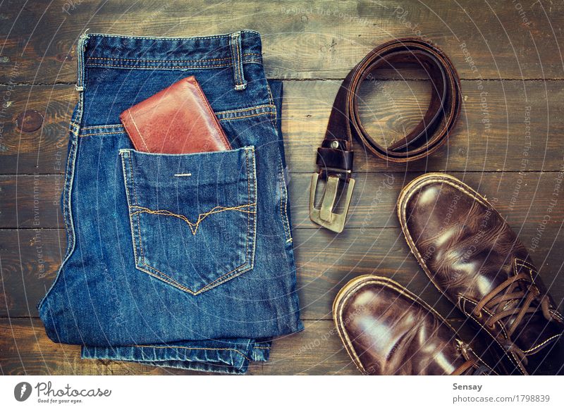 Jeans, Gürtel, Schuhe und Portemonnaie Stil Design Ferien & Urlaub & Reisen Business Mann Erwachsene Mode Bekleidung Hose Jeanshose Stoff Leder Accessoire