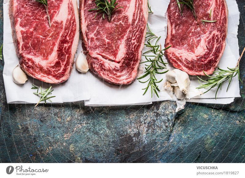 Marmorierte Black Angus Steaks Lebensmittel Fleisch Kräuter & Gewürze Ernährung Abendessen Festessen Bioprodukte Stil Design Tisch Küche Restaurant roh