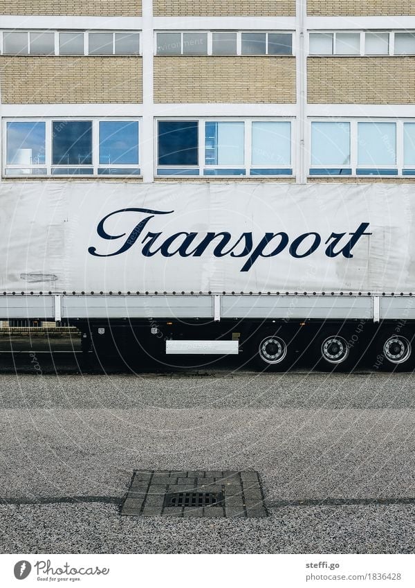 Transport-Unternehmen Haus Beruf Wirtschaft Güterverkehr & Logistik Verkehr Verkehrsmittel Straße Fahrzeug Lastwagen Schriftzeichen Business Handel Mittelstand