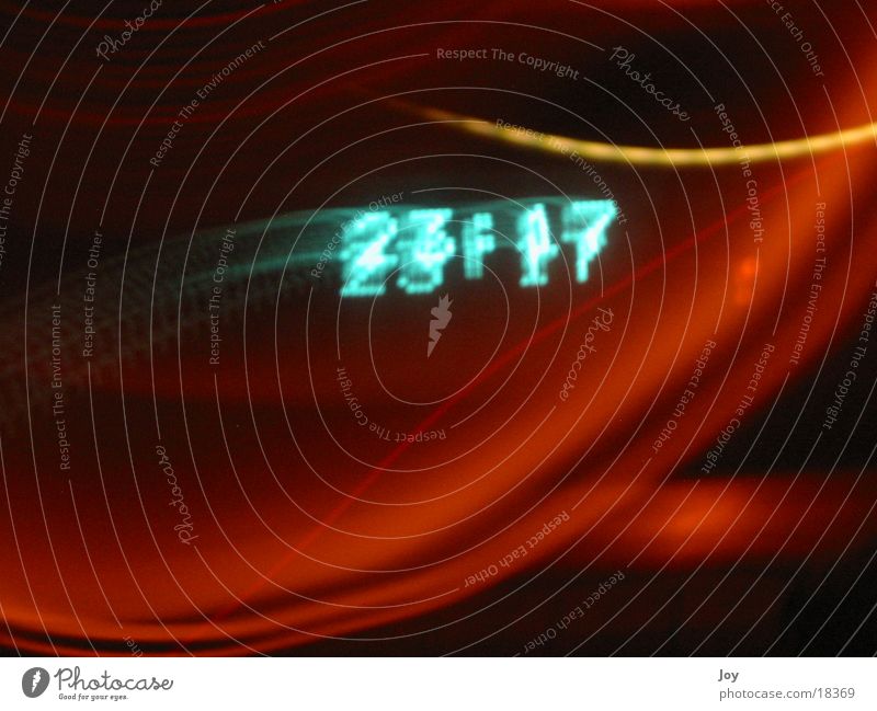 fliegende Zeit Uhr Langzeitbelichtung Luminogramm