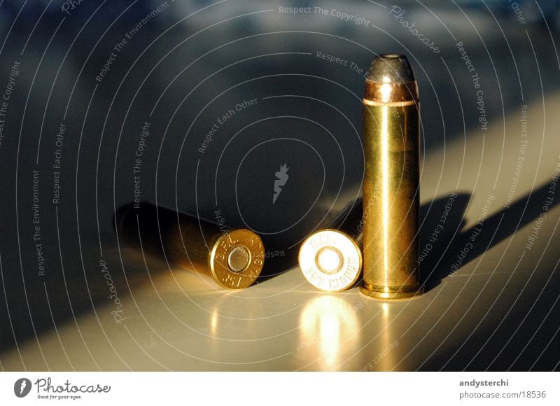 Ammunition Bildart & Bildgenre Waffe 3 Pistole Dinge Munition Kugel 357 magnum Metall refektion Schuss