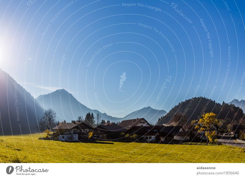 Bayern Landschaft Wolkenloser Himmel Herbst Schönes Wetter Berge u. Gebirge Alpen Garmisch-Partenkirchen Deutschland Europa Dorf Stadt Haus Einfamilienhaus