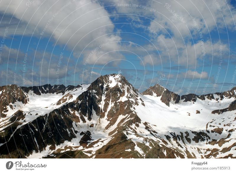 Happy Birthday, Photocase! Tourismus Ferne Freiheit Sommerurlaub Berge u. Gebirge Landschaft Wolken Schönes Wetter Felsen Alpen Gipfel Schneebedeckte Gipfel