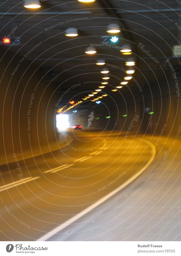 Tunnel in Frankfurt Frankfurt am Main Licht Brücke Tunnelende
