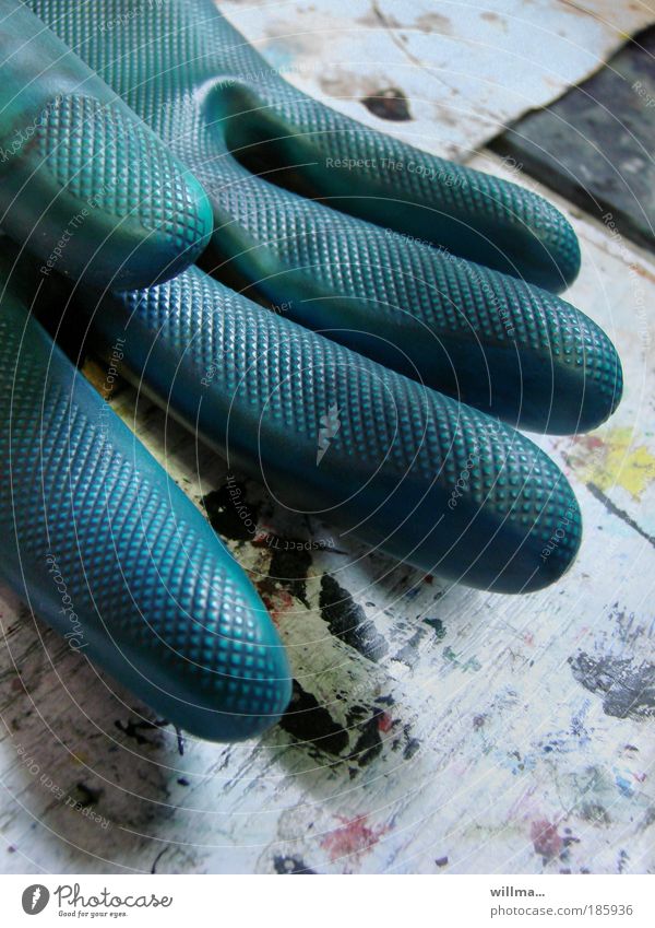 Gummihandschuh Dienstleistungsgewerbe Medienbranche Hand Finger Printmedien Handschuhe Kunststoff blau grün Reinlichkeit Sauberkeit Farbe Farbfleck Offsetdruck