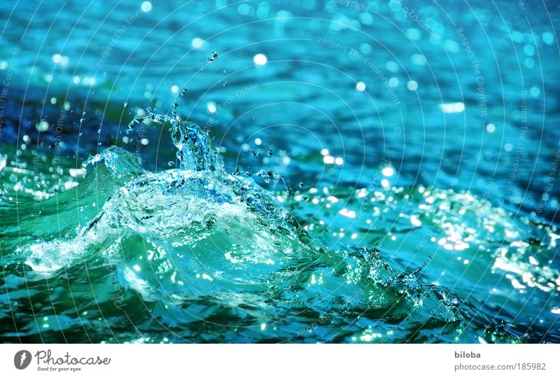 HAPPY BIRTHDAY PHOTOCASE Umwelt Urelemente Wasser Coolness blau silber weiß Spriztig feucht nass Tropfen Strukturen & Formen Hintergrundbild frisch Erfrischung