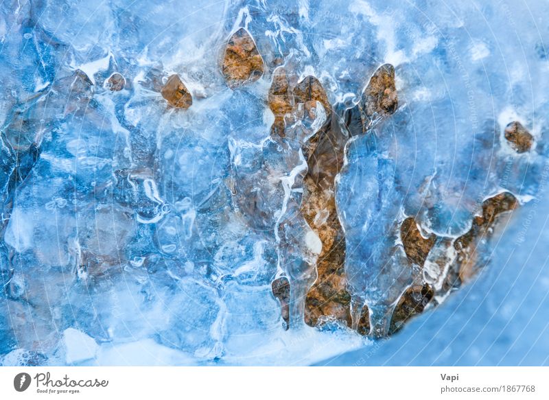 Gefrorener Wasserfall von blauen Eiszapfen Winter Schnee Tapete Umwelt Natur Frühling Klimawandel Wetter Frost Felsen Gletscher Kristalle frieren Coolness