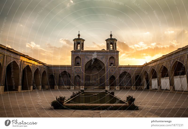 Sonnenuntergang in Shiraz/ Iran Ferien & Urlaub & Reisen Tourismus Ausflug Abenteuer Ferne Freiheit Sightseeing Städtereise Expedition Wolken Isfahan Teheran
