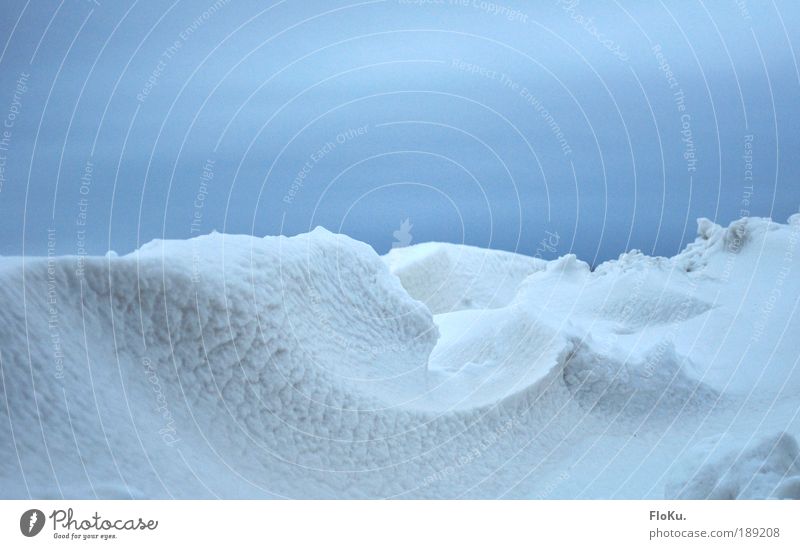 Die nächste Eiszeit Umwelt Natur Landschaft Winter Klima Klimawandel schlechtes Wetter Unwetter Frost Schnee Hügel Berge u. Gebirge Gletscher kalt blau weiß
