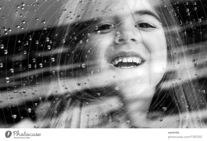 Lucy's Dream Kind Mädchen Gesicht Auge Mund Zähne 3-8 Jahre Kindheit langhaarig ästhetisch schön Freude Glück Fröhlichkeit Schwarzweißfoto Nahaufnahme Tag
