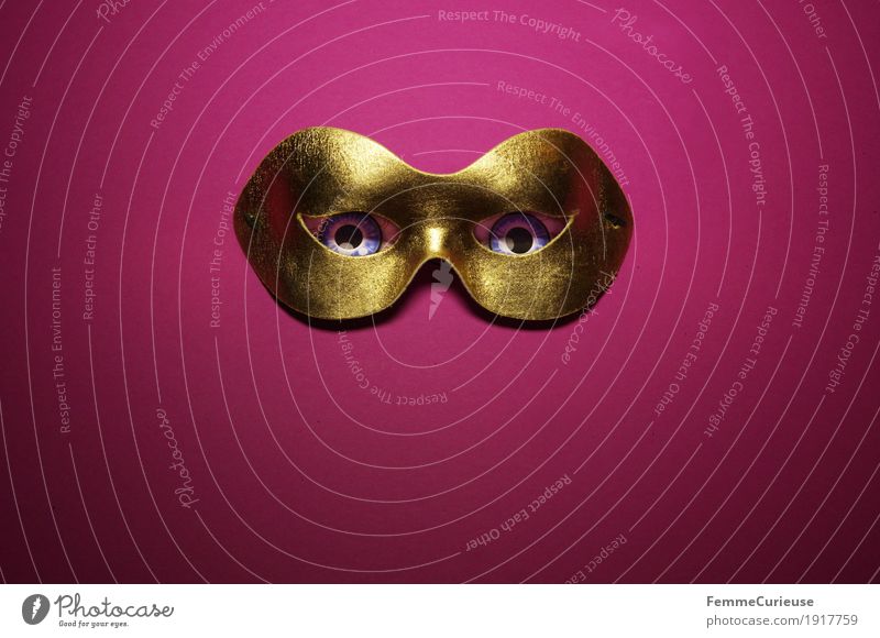 Im Visier (04) Auge Angst Maske Karneval geheimnisvoll Geheimnisträger anonym blau gold verkleiden verstecken verdeckt Agent rosa beobachten Schielen