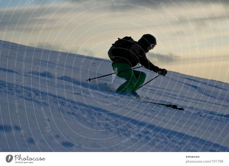 off-pist girl Lifestyle Freude Freizeit & Hobby Winter Schnee Winterurlaub Berge u. Gebirge wandern Sport Wintersport Skifahren Skipiste 1 Mensch 18-30 Jahre