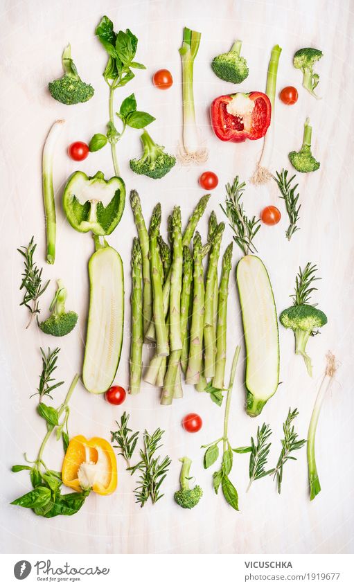 Verschiedenes grünes Gemüse Lebensmittel Kräuter & Gewürze Ernährung Bioprodukte Vegetarische Ernährung Diät Stil Design Gesundheit Gesunde Ernährung Spargel