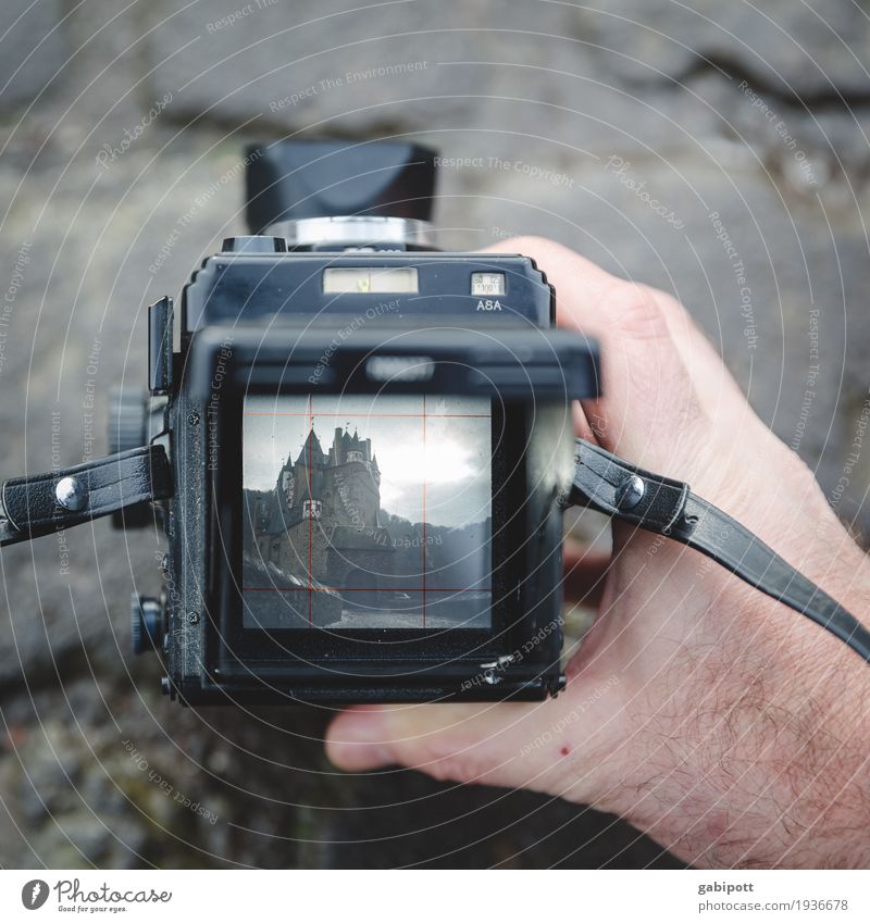 Burg Eltz fotografieren Burg oder Schloss alt ästhetisch retro Design einzigartig Leidenschaft Nostalgie Perspektive analog Fotokamera Rollfilm Sucher