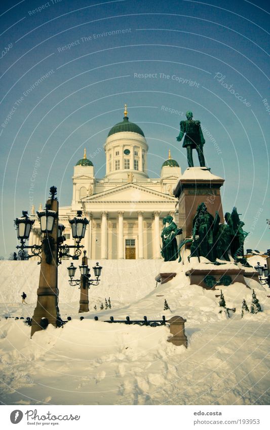 Helsinki|#3|#3| Ferien & Urlaub & Reisen Tourismus Ausflug Winter Schnee Winterurlaub Kunst Skulptur Finnland Europa Hauptstadt Kirche Dom Sehenswürdigkeit