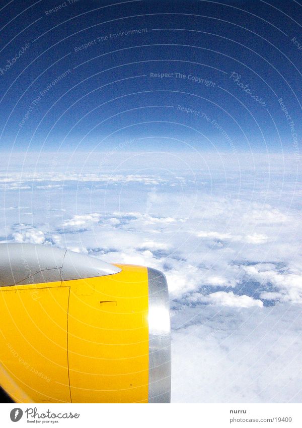 ueber den wolken Wolken Flugzeug Triebwerke Luft Europa Sonne
