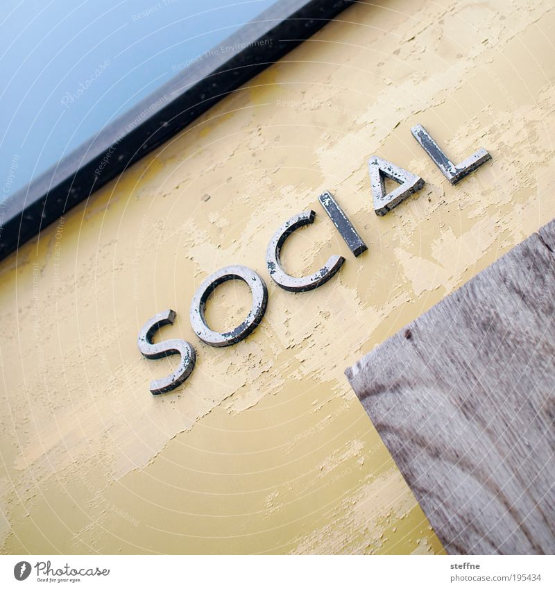 SOCIAL Kommunizieren sozial social social media social network Sozialismus Asozialer Gesellschaft (Soziologie) Verbundenheit Farbfoto Außenaufnahme Muster