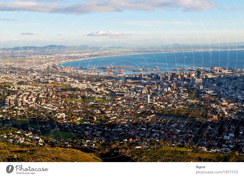 in Südafrika Kapstadt-Stadtskyline vom Tabellengebirgshimmel Ferien & Urlaub & Reisen Tourismus Meer Berge u. Gebirge Haus Tisch Business Natur Landschaft