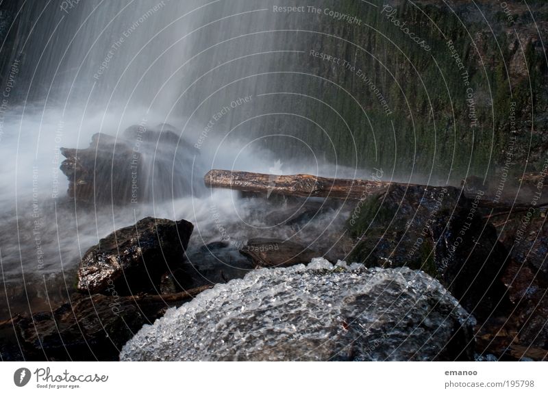 Eisregen Winter Umwelt Natur Wasser Wassertropfen Nebel Regen Frost Moos Berge u. Gebirge kalt Wasserfall fallen Bach Fluss Gewässer Eiskristall Felsen Stein