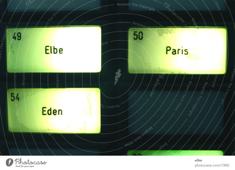 von der Elbe bis Paris Telefongespräch Hotel Neonlicht Ziffern & Zahlen Wort Buchstaben Dienstleistungsgewerbe namen Schriftzeichen