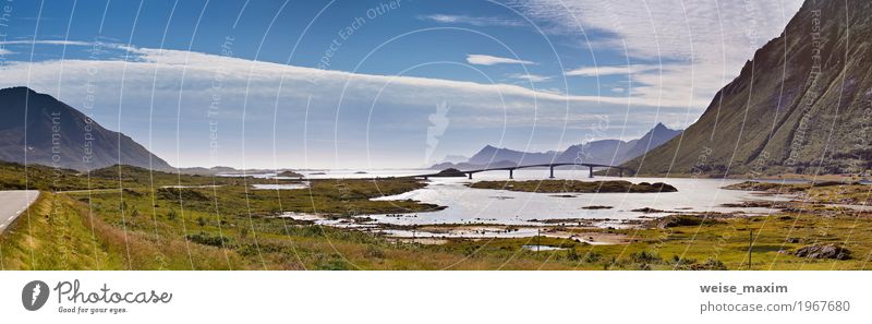 Fantastische Brücke durch Fjord auf Lofoten-Inseln in Norwegen Ferien & Urlaub & Reisen Tourismus Ausflug Ferne Expedition Sommer Meer Berge u. Gebirge Natur