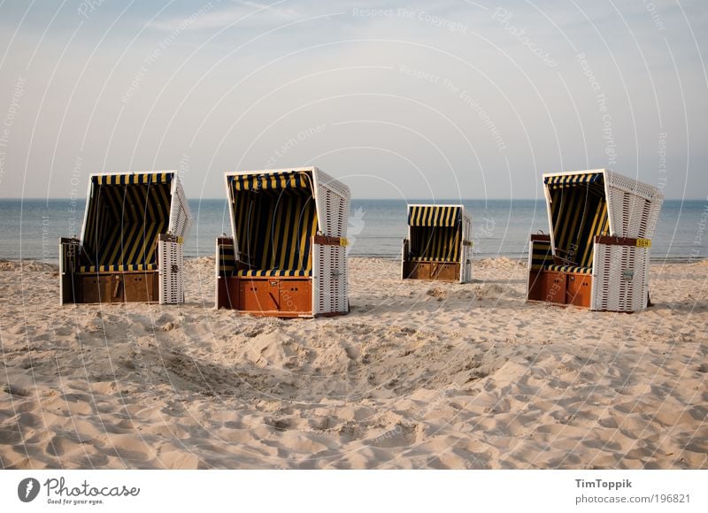 Körbe zu verteilen Nordsee Ostsee Meer Erholung Strandkorb Strandbar Sand Sandstrand Ferien & Urlaub & Reisen Urlaubsstimmung See Küste Wangerooge