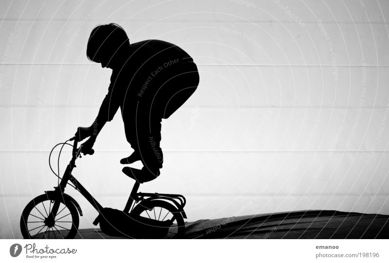 Draht Esel Freude Freizeit & Hobby Spielen Fahrradfahren Mensch Junge Kindheit 1 8-13 Jahre Bewegung fallen festhalten stehen schwarz Freiheit Kontrolle