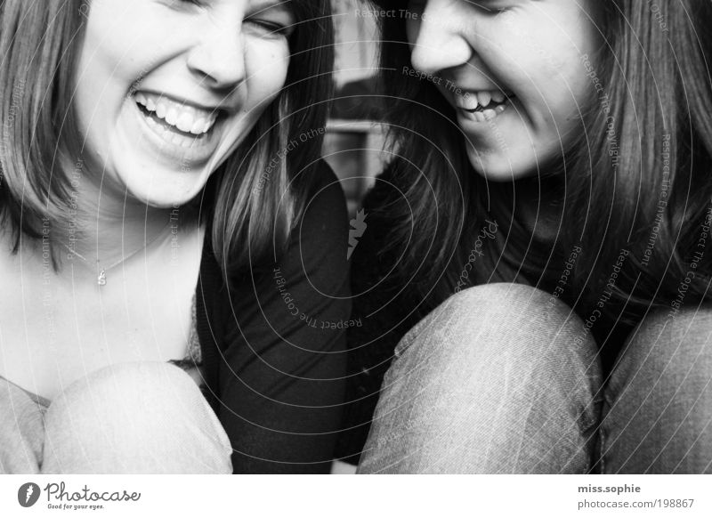 live love laugh feminin Freundschaft Jugendliche Leben glänzend genießen Lächeln lachen leuchten authentisch fantastisch Freundlichkeit Fröhlichkeit frisch