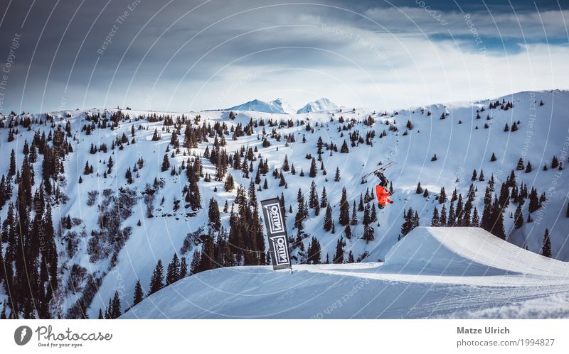 Backflip Freestyle Lifestyle Stil Winter Schnee Winterurlaub Berge u. Gebirge Skifahren Sport Sportler Erfolg Skier Snowboard Funpark maskulin 1 Mensch Natur