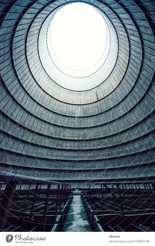 inside the cooling tower [6] Energiewirtschaft Kernkraftwerk Kohlekraftwerk Industrie Menschenleer Industrieanlage Fabrik Turm Bauwerk Gebäude Architektur