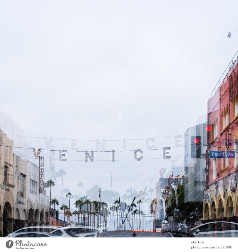 VENICE Stadt venice beach Los Angeles Kalifornien Doppelbelichtung Ampel Farbfoto Außenaufnahme Menschenleer Textfreiraum oben